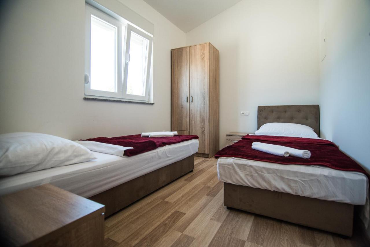 Apartments Slapovi Studenci Ngoại thất bức ảnh